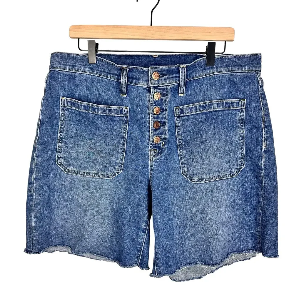 Gap 5” Girlfriend Blue Denim Jean Short Mid-rise 14T Classic Jorts